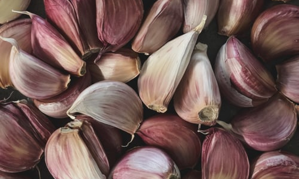 10 health benefits of garlic