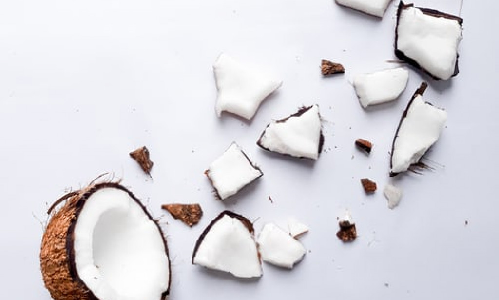 12 Amazing Health Benefits of Coconut