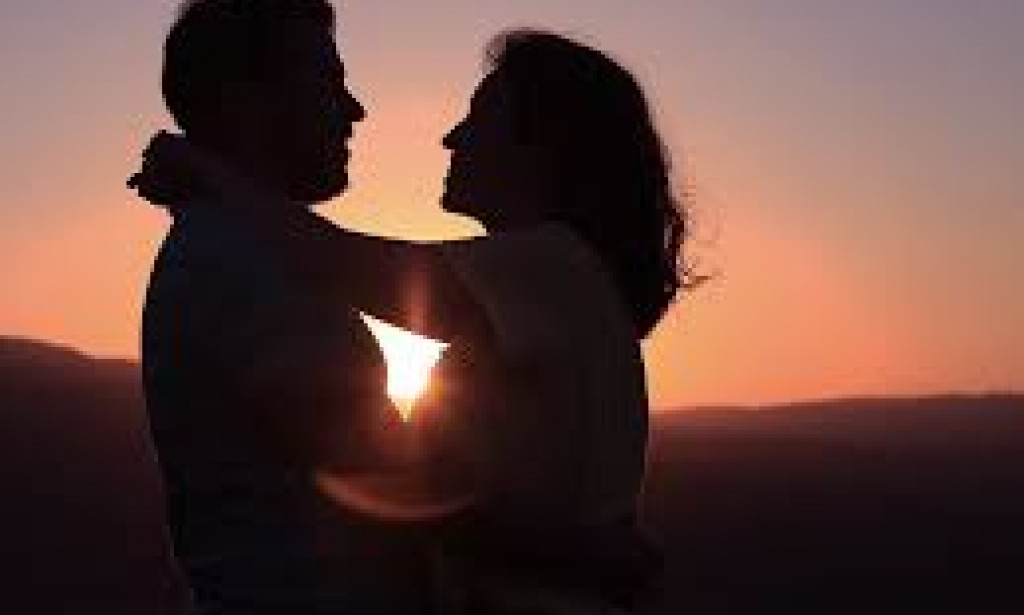 Advantages of going out with a friend or family member