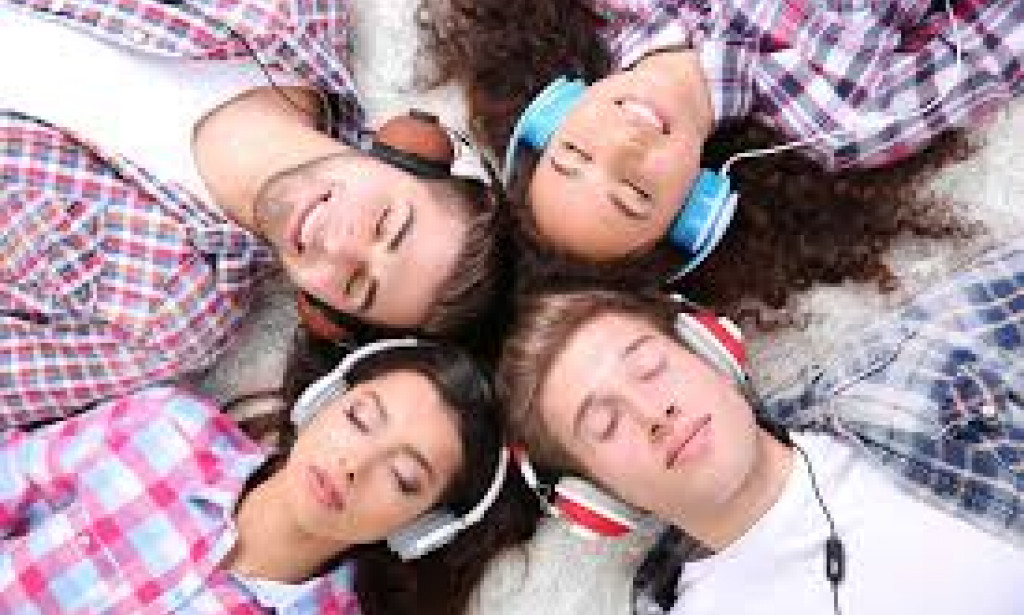 How to make more money playing music using your Spotify in 2022 (tricks)