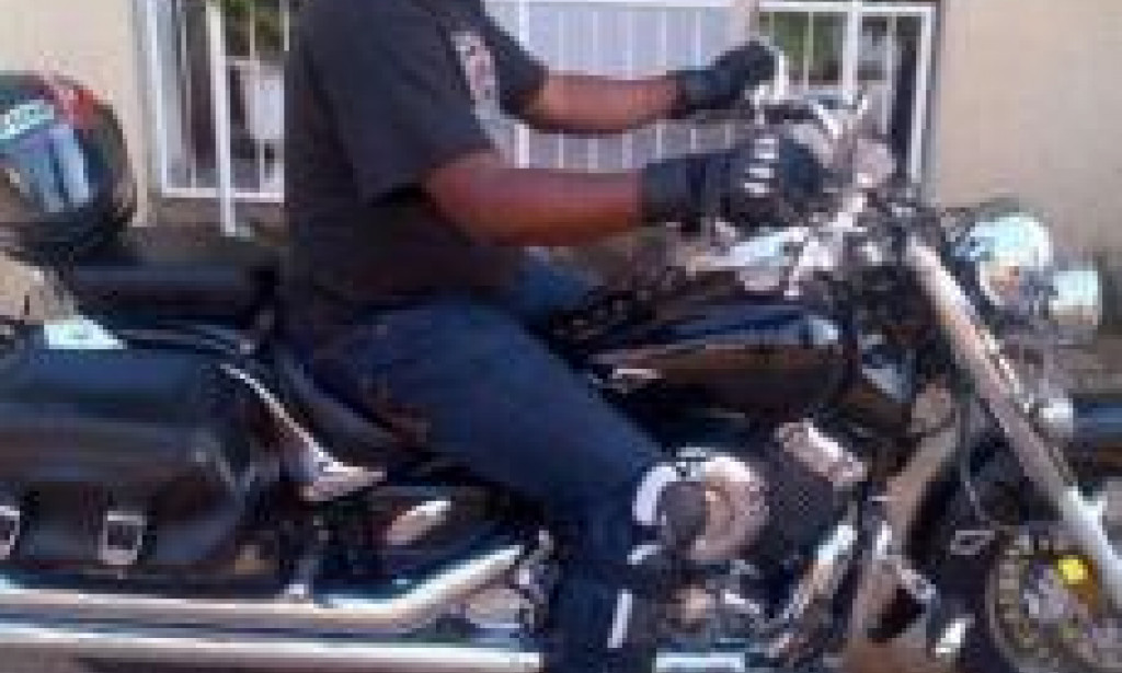 How Senator Dino Melaye Flex with his Money