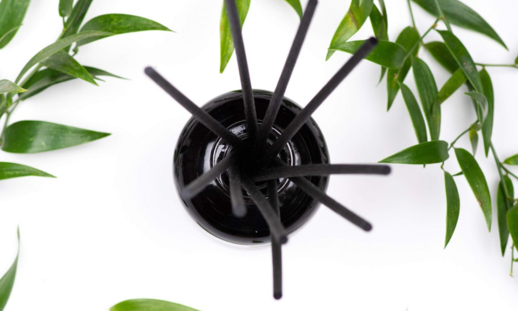 the benefit of scent leaf and bitter leaf to make vegetable soup,the impact of the mixture too the body