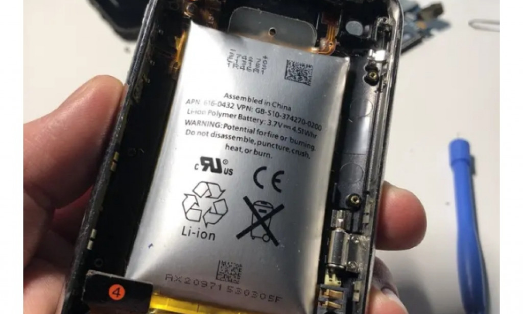 Things you should avoid to keep your phone safe