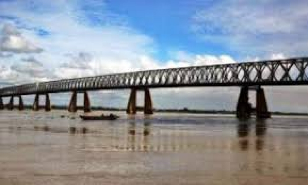 Three main Rivers in Nigeria and their location.