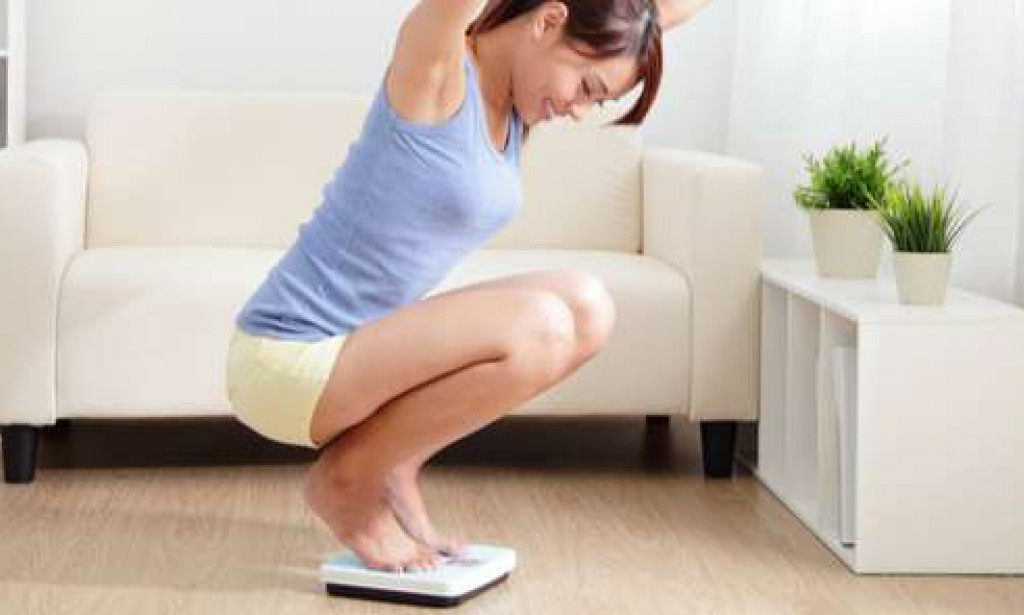 HOW TO LOSE WEIGHT WITHOUT DIETING