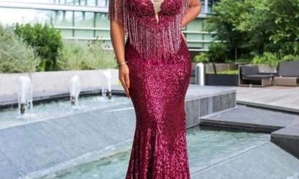 Stunning And Beautiful Lace Gown Styles You Can Make With Your Lace Fabric