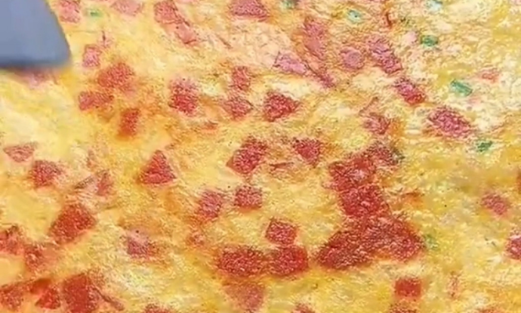 HOW TO MAKE A DELICIOUS PANCAKE