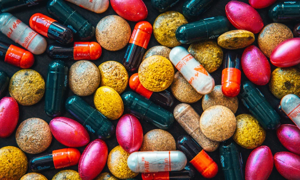 New superantibiotic capable of killing resistant bacteria