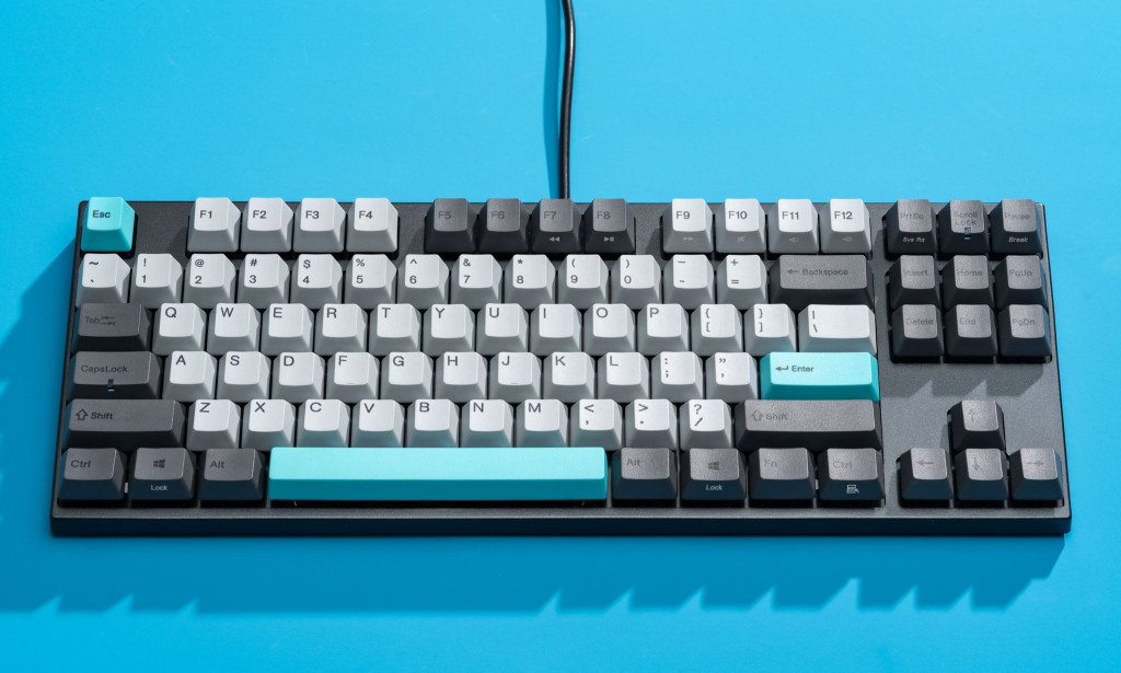 A Review of the Quietest Mechanical Keyboards for Noise-Sensitive Environments