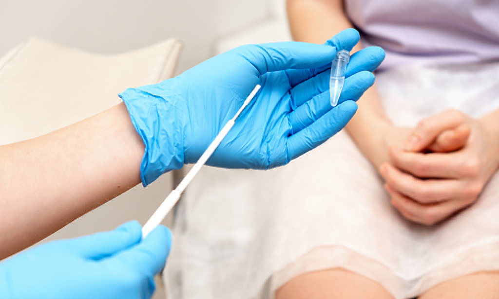 Early Signs Of Diabetes That Are Noticeable In The Eyes, Skin And Leg