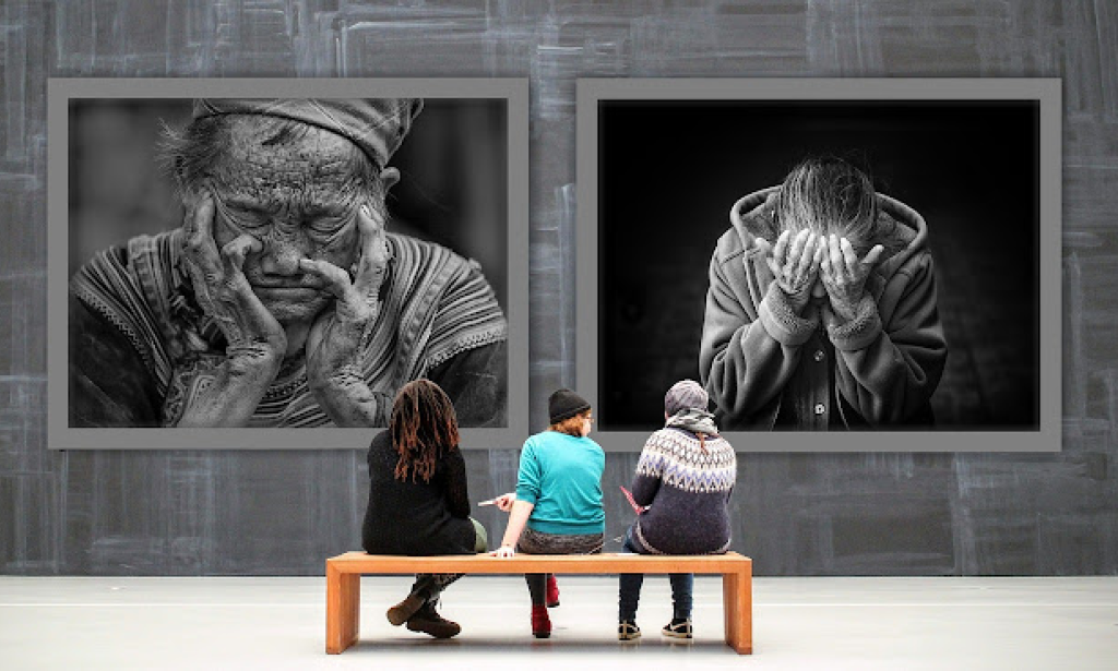 Unlock Your Potential as a Virtual Art Curator: Earn Online