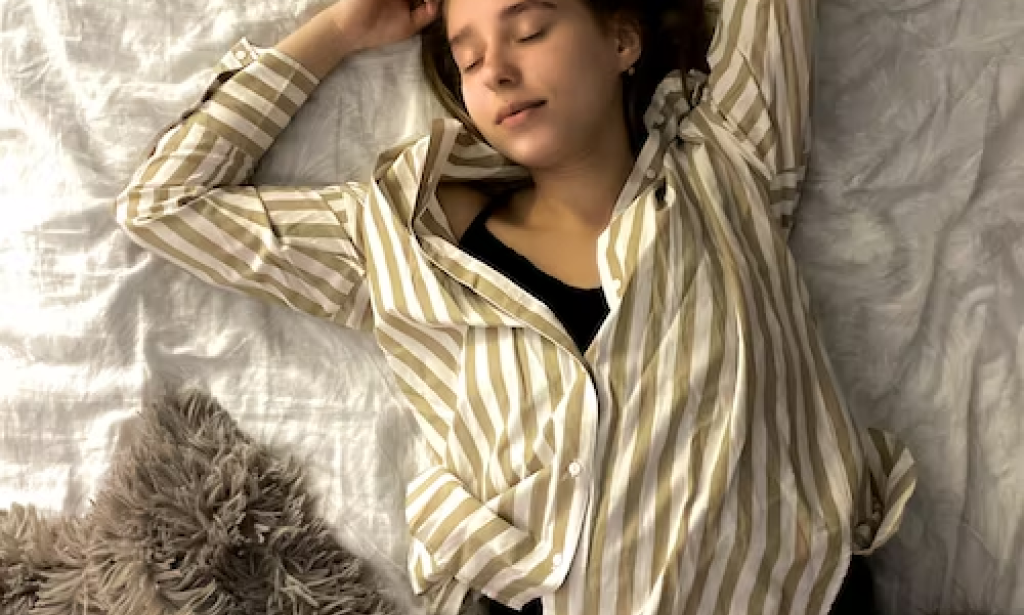 Sleeping Naked as a woman is risky