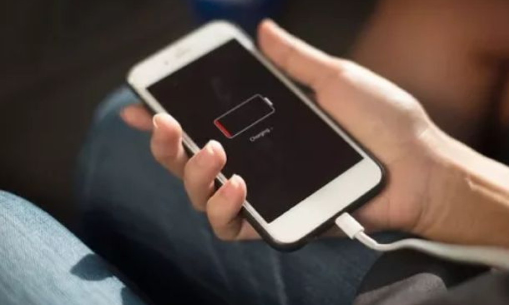 How to make your phone battery longer