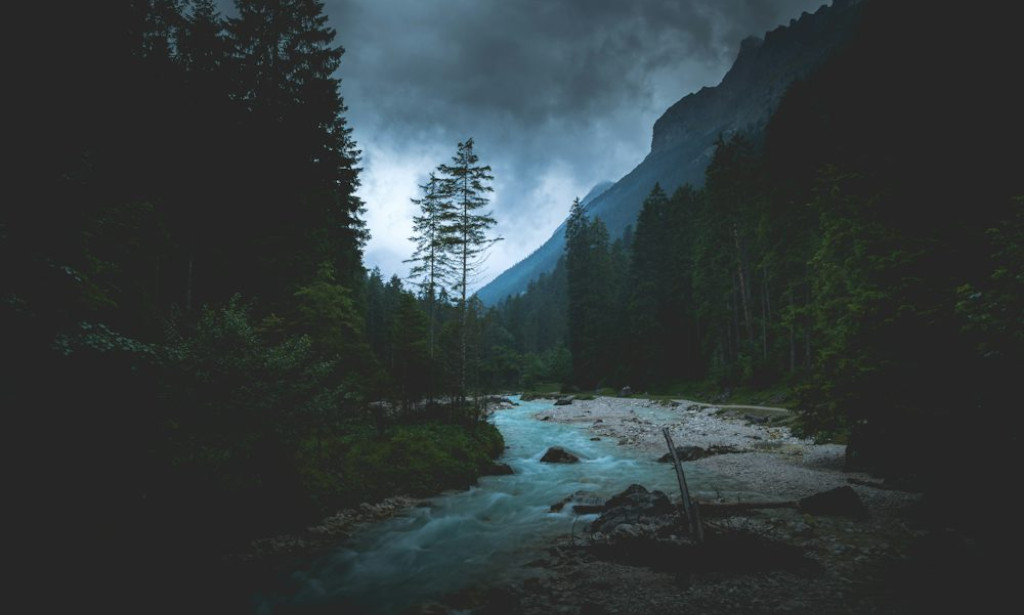 Dark Ascendant (Episode 3: The Rise and Fall