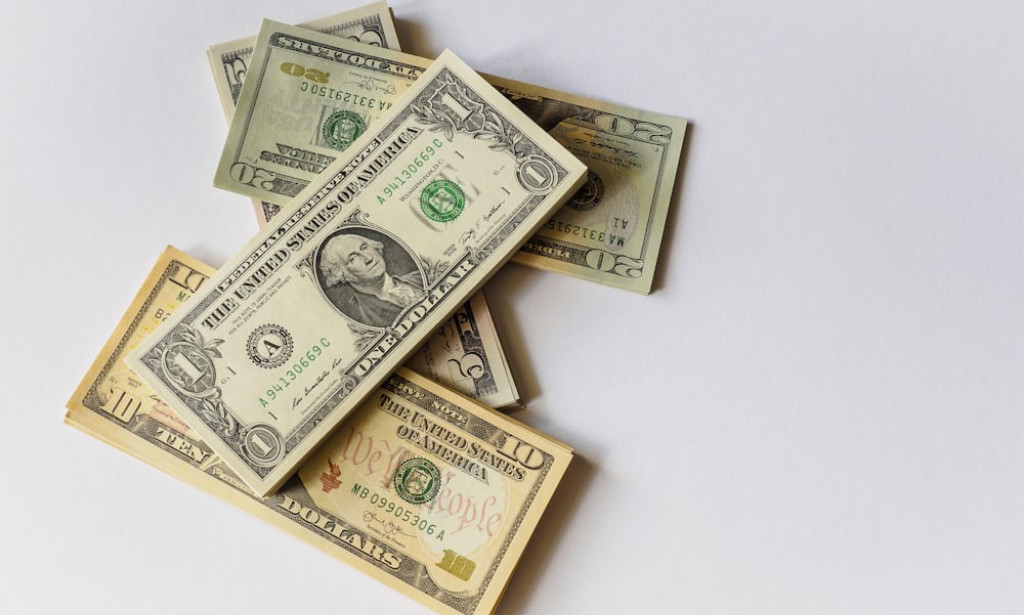 How To generate passive income online