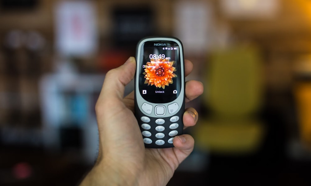 Why The New Model Nokia 3310 Led To Nokias Downfall