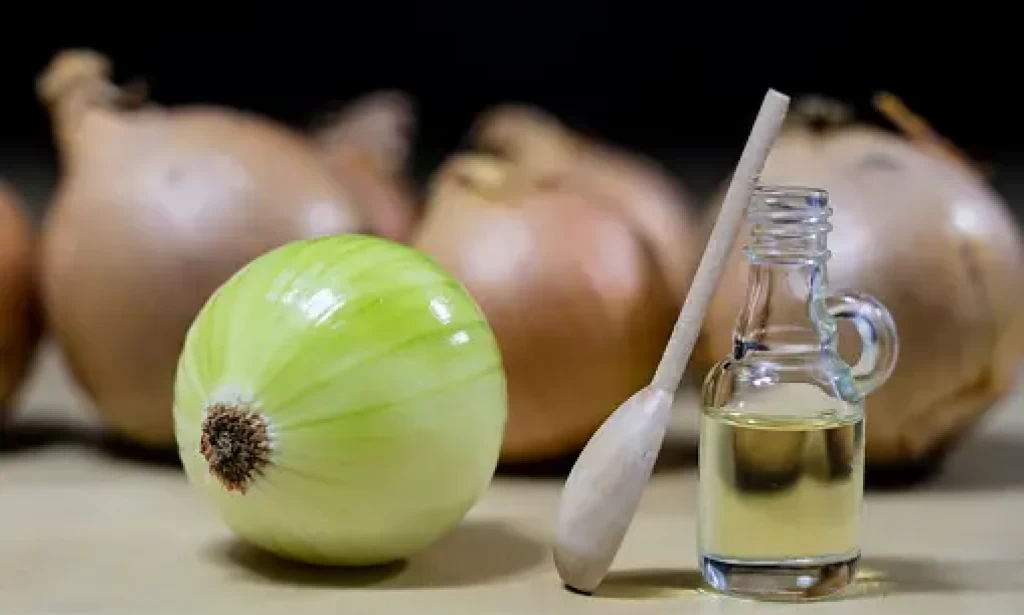 Potential side effects of onion juice and honey on our bodies