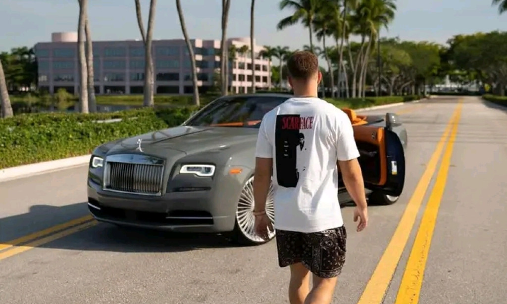 UNLOCKING ONLINE WEALTH :A guild to make money on the Internet