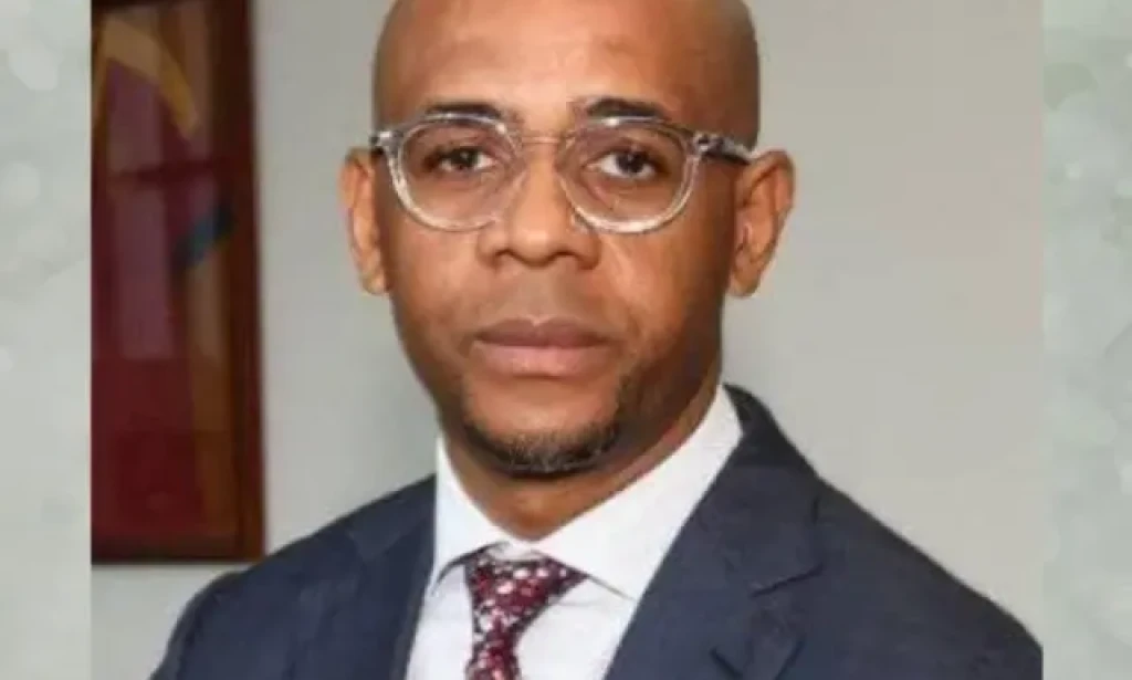 10 EFFECTS OF SLEEPING WITH MULTIPLE WOMEN