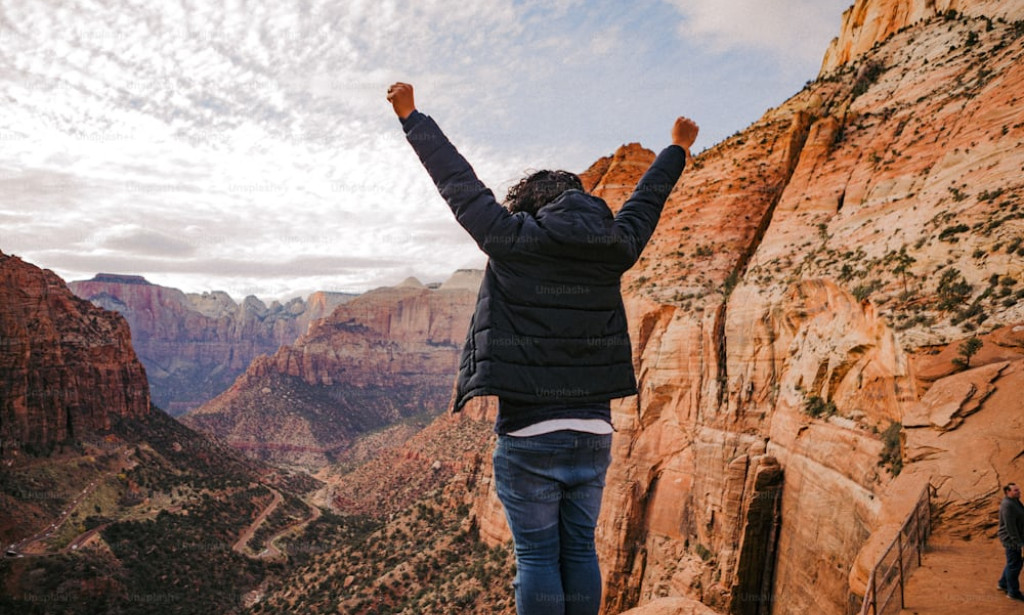 5 Simple Habits to Transform Your Life and Achieve Your Goals