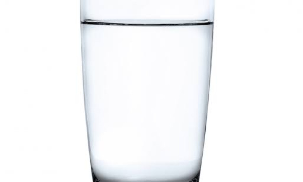 10 Undeniable Health Benefits of Drinking Clean Water