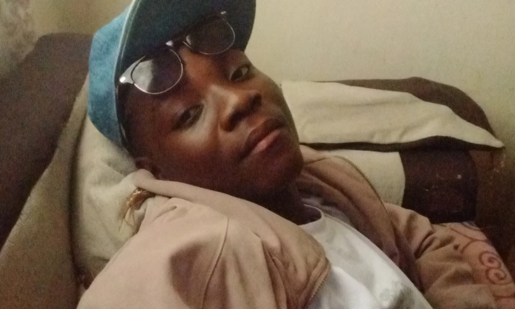 Biography/Early Life of Mos Coto Billionz