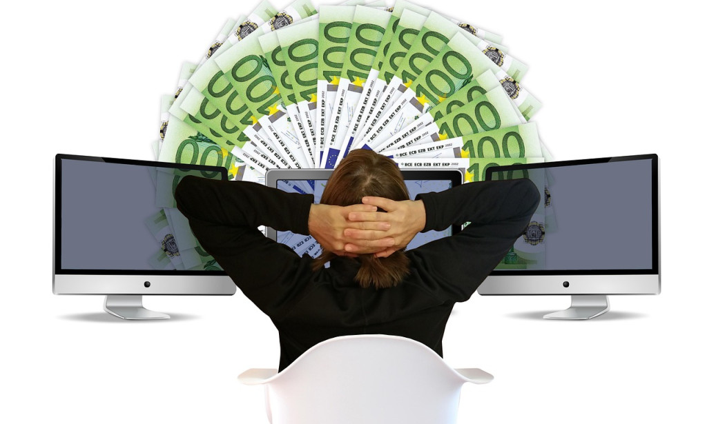 7 Real Ways to Make Money Online in 2025 (Even as a Beginner)