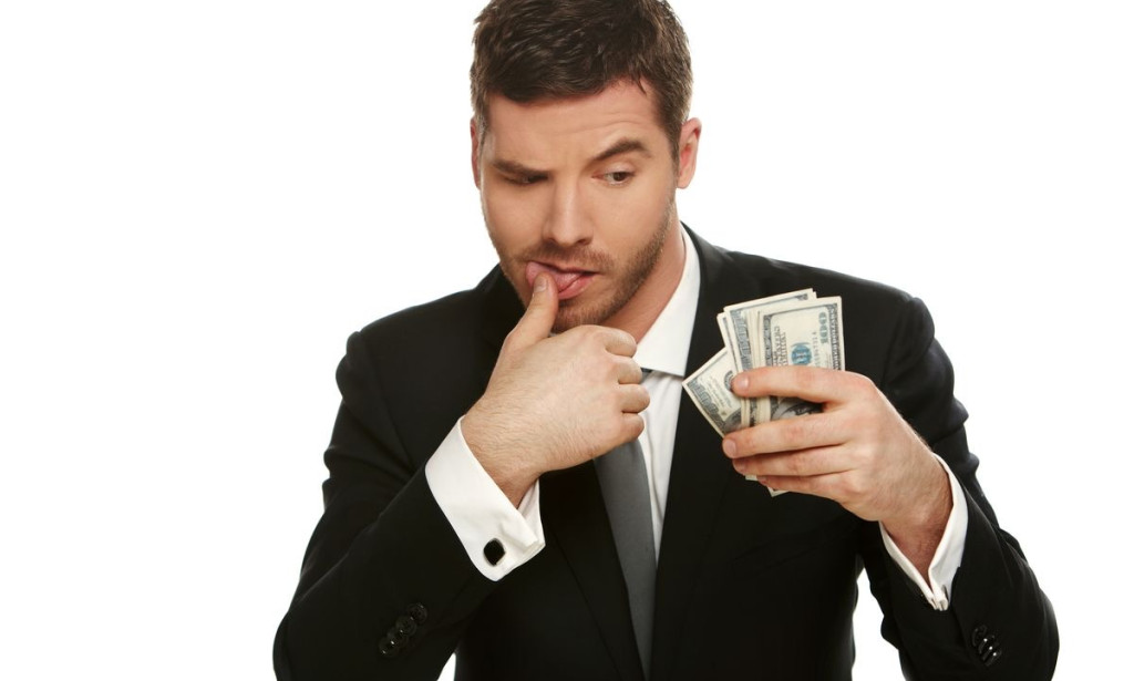 How People Are Getting Paid to Review Products They Don’t Even Own