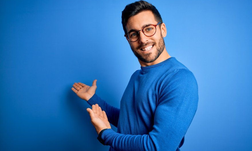 Make Cash by Sniffing Screens and Rating Smells 🧼👃📱