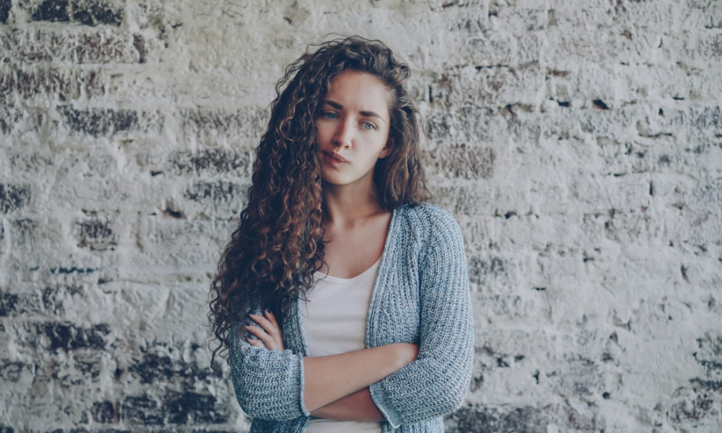 Secret of a wounded woman