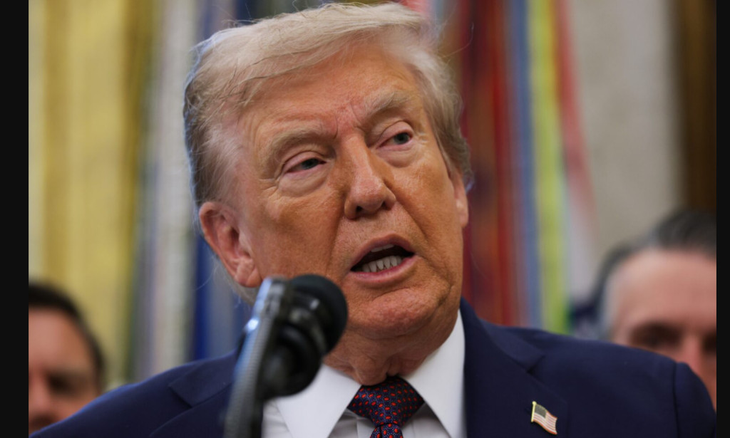 Trump's Strategies to Build Support Amid Criticism in 2025