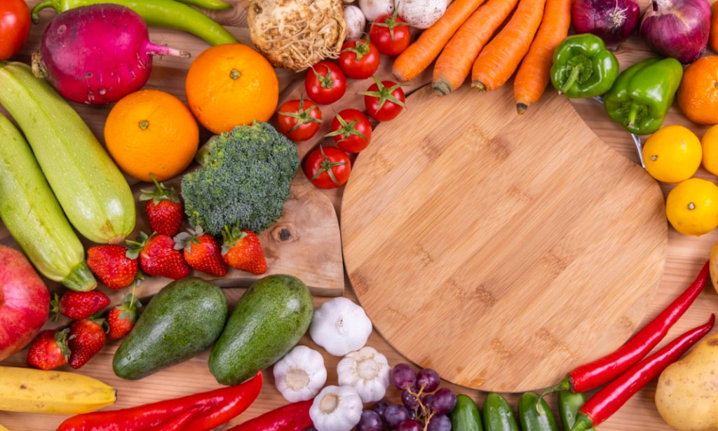 THE IMPORTANCE OF FRUITS AND VEGETABLES