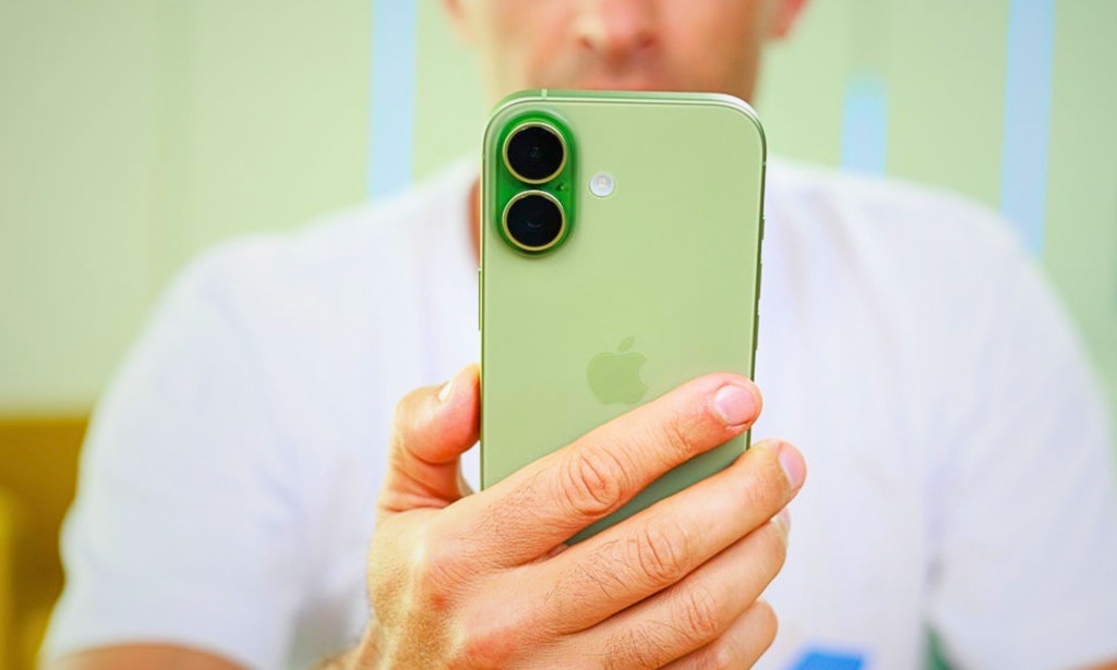 Apple to Upgrade Base iPhone 18 with 12GB RAM: A Major Performance Boost Ahead