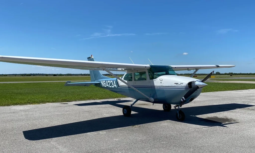 Bartow Flight Training: Accelerated Flight Training Florida to Learn How to Fly a Plane Near Me