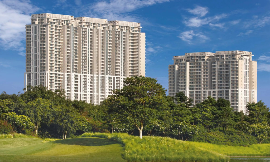 Why DLF The Crest Fits Modern Household Needs
