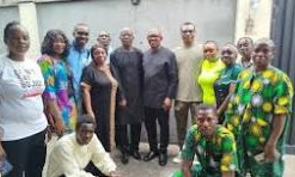 Former Labour Party presidential candidate, Peter Obi has visited the family of a young man, Chineme, who was killed in Enugu during a political rally in 2024.